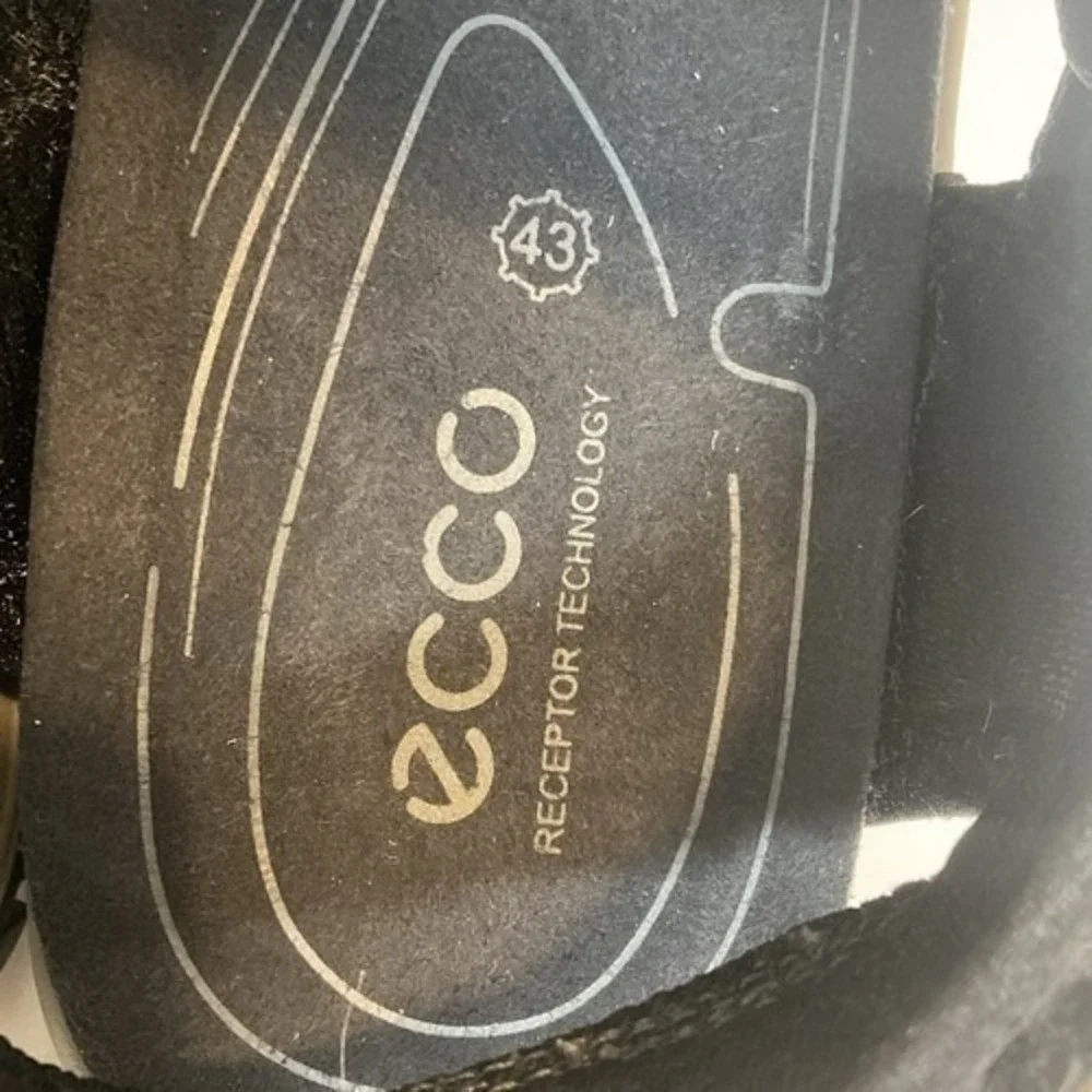 Ecco Offroad Yucatan Beige Strappy OpenToe Hiking Sandals Men 43/US9-9.5 China